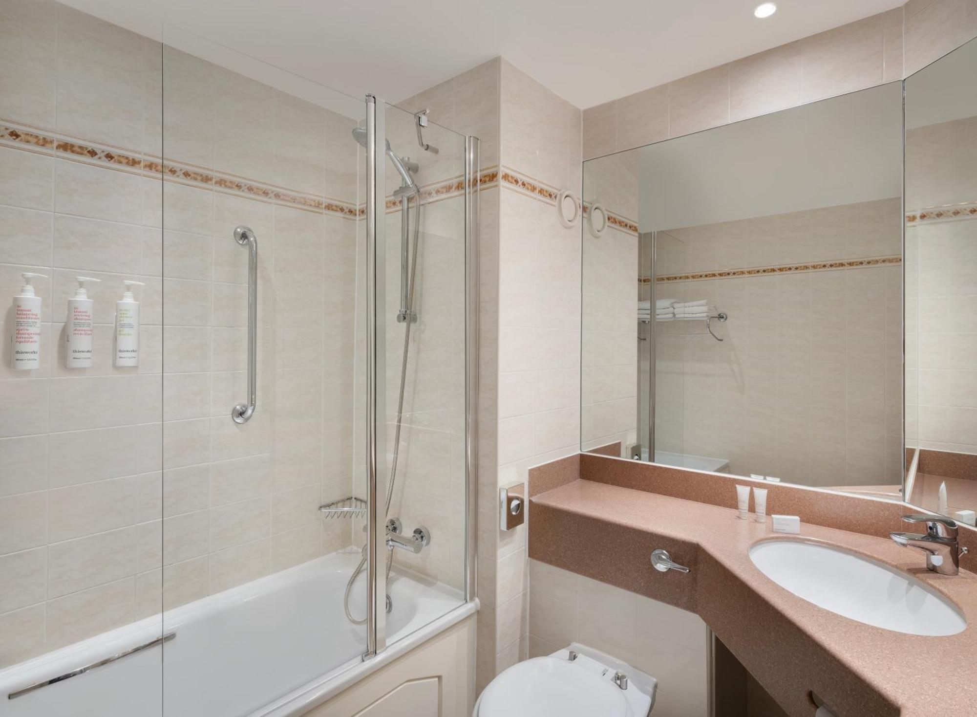 ฟอเรสต์ ออฟ อาร์เดน แมริออท โฮเต็ล แอนด์ คันทรี คลับ Hotel แมร์ริเดน ภายนอก รูปภาพ